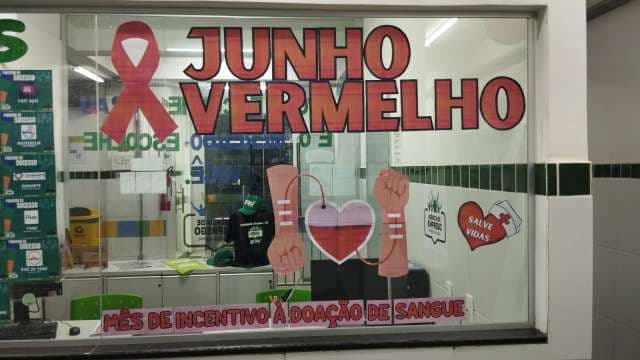 Grau