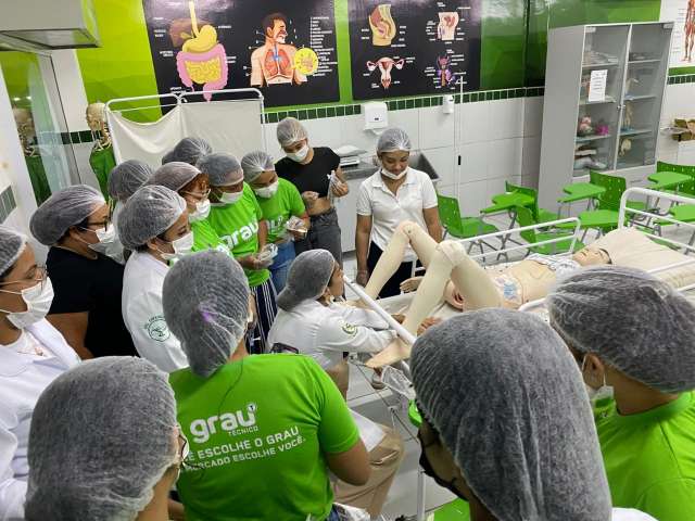 Grau