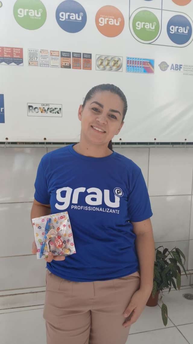 Grau