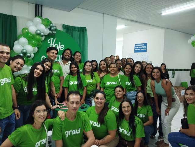 Grau