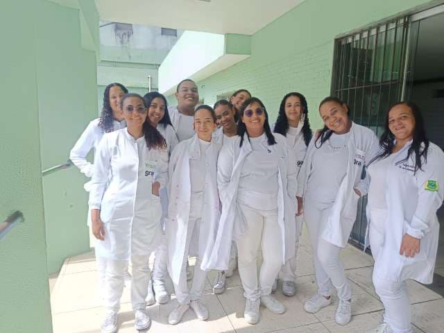 Grau