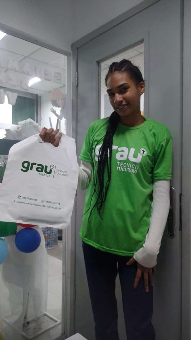 Grau