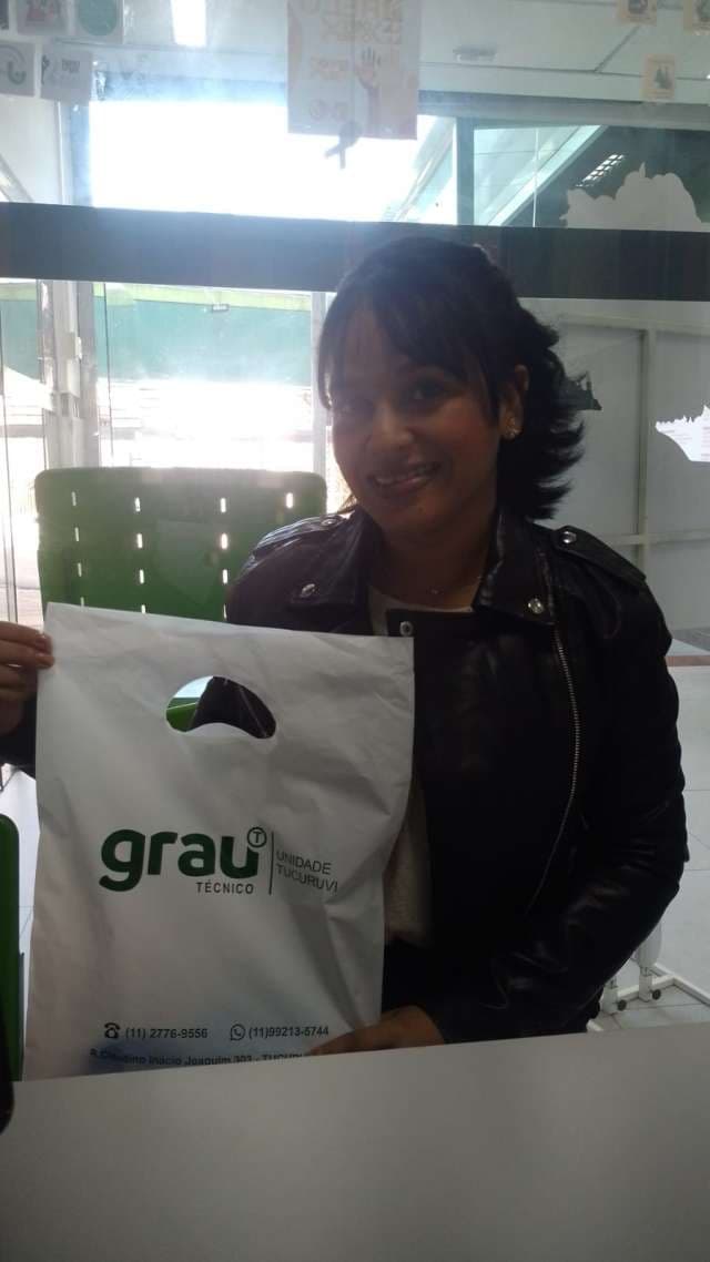 Grau