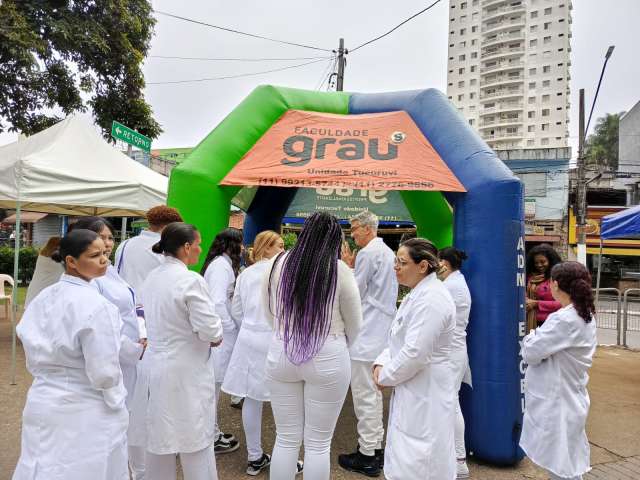 Grau