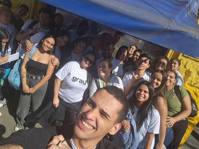 Grau