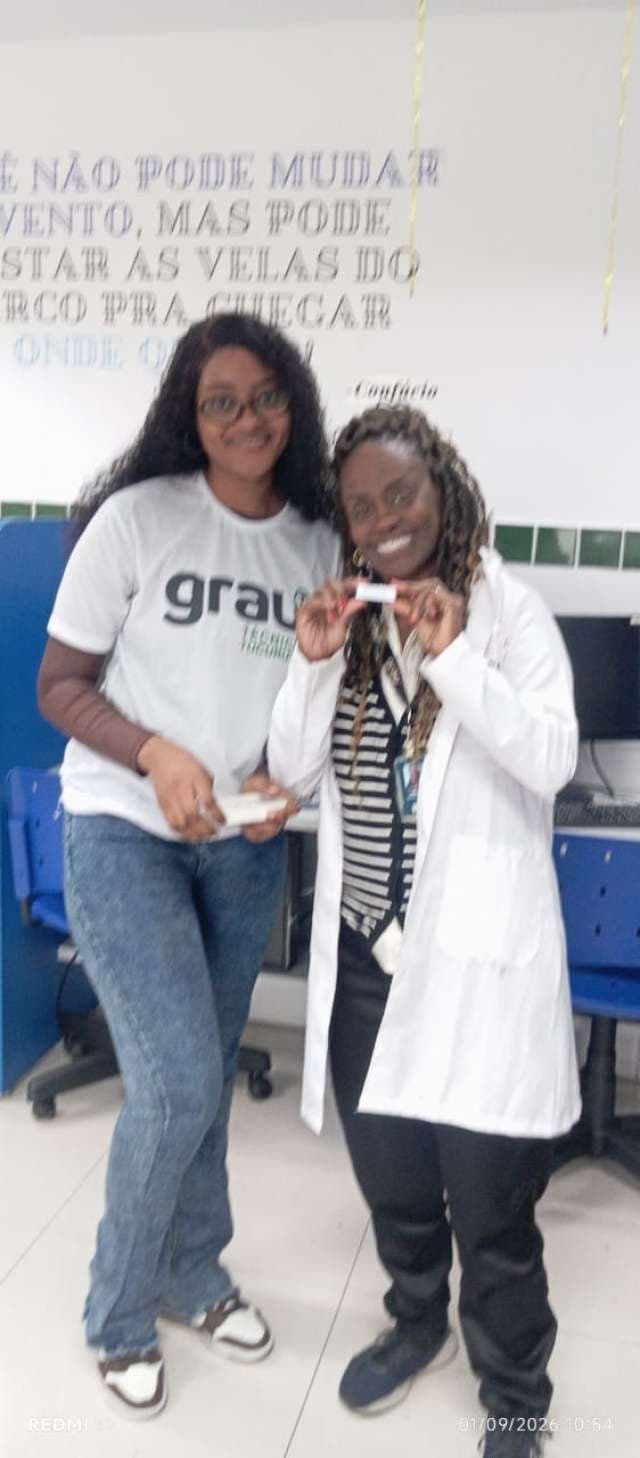 Grau