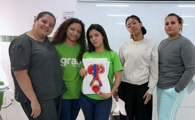 Grau