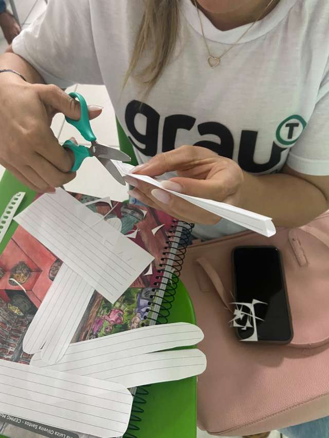 Grau