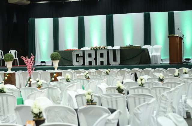 Grau
