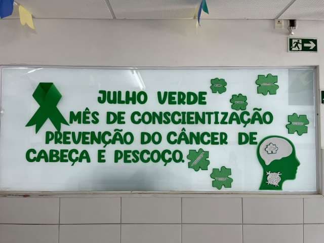 Grau