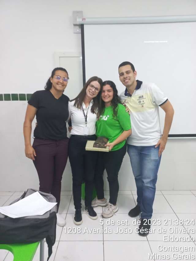 Grau