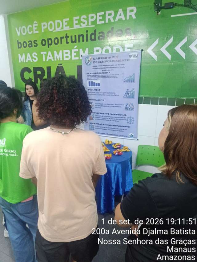 Grau