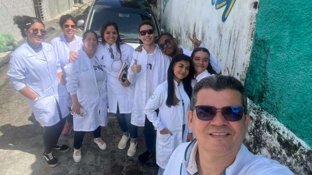 Grau