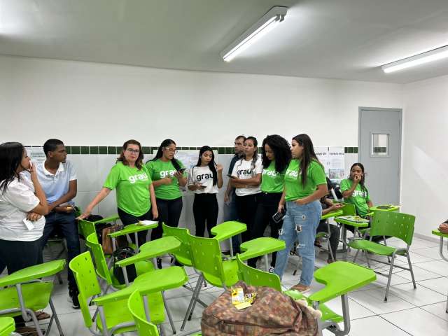 Grau