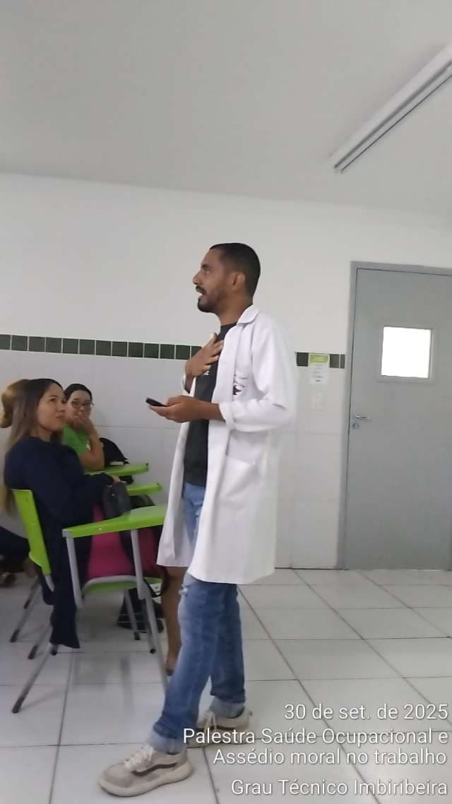 Grau