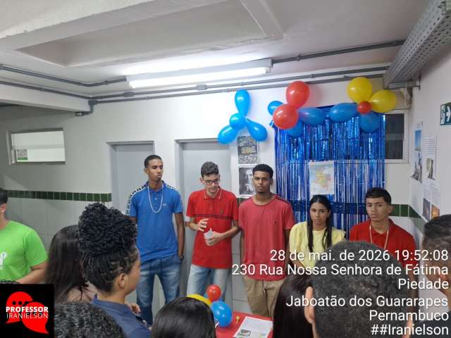 Grau