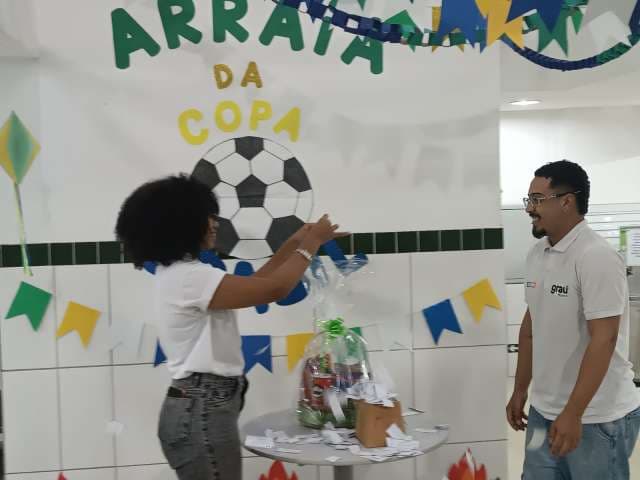 Grau