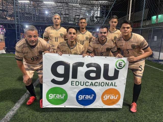Grau