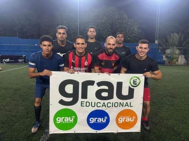 Grau