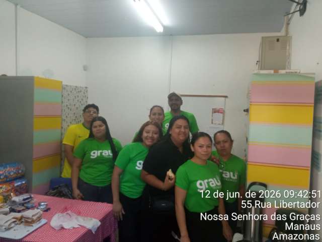 Grau