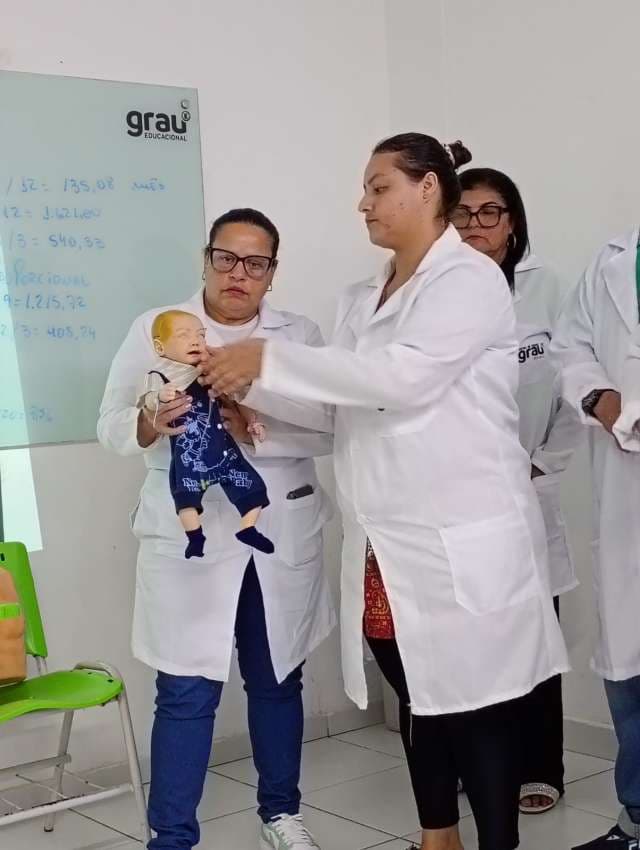 Grau