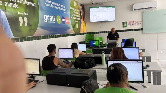 Grau