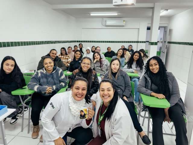 Grau
