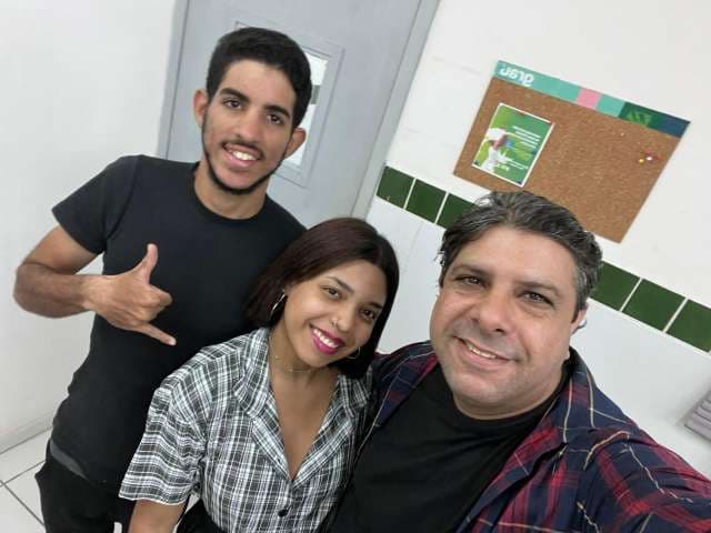 Grau