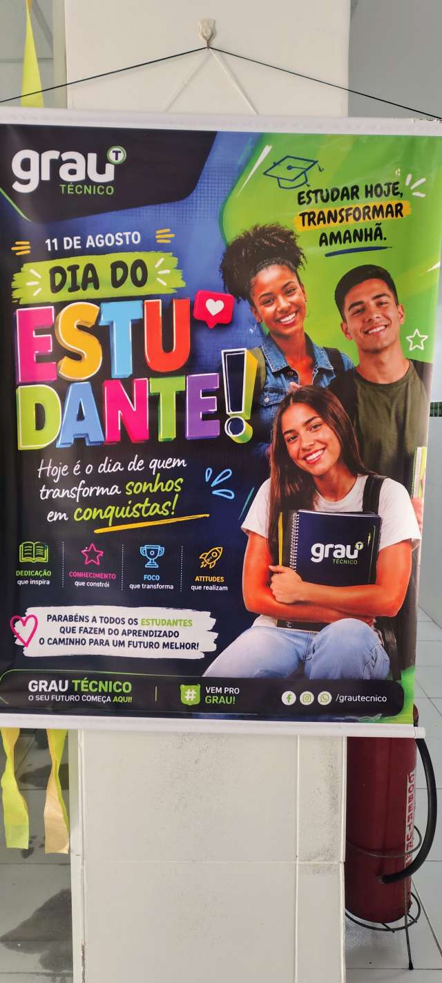 Grau