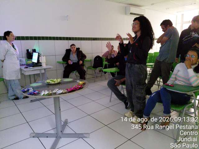 Grau
