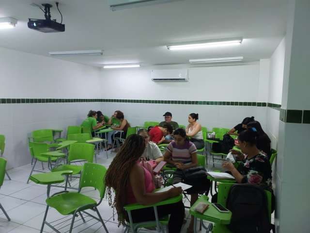 Grau