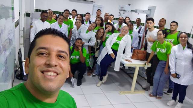Grau