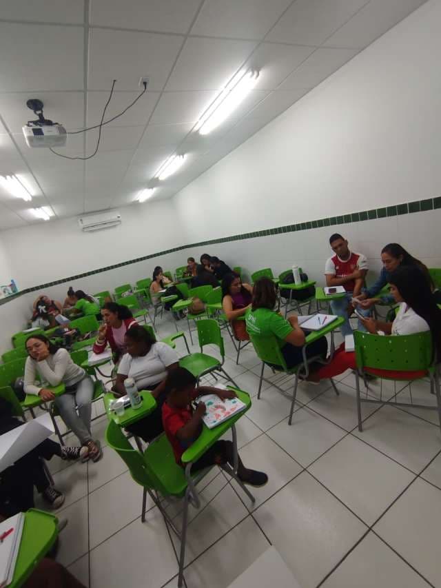 Grau