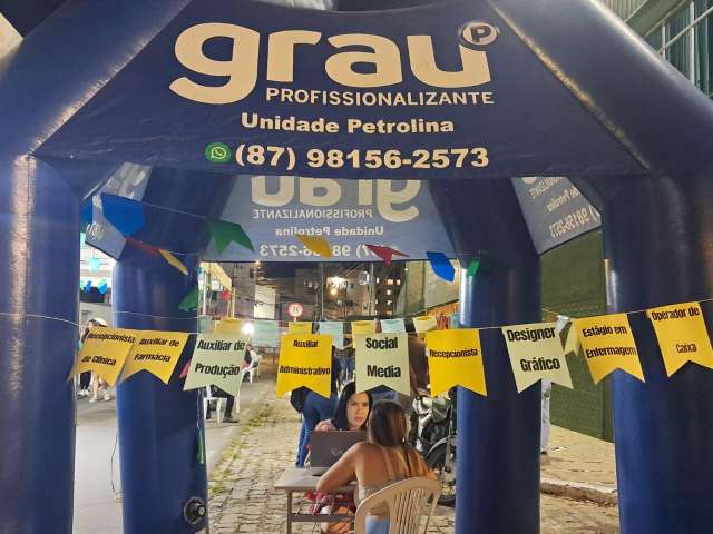 Grau