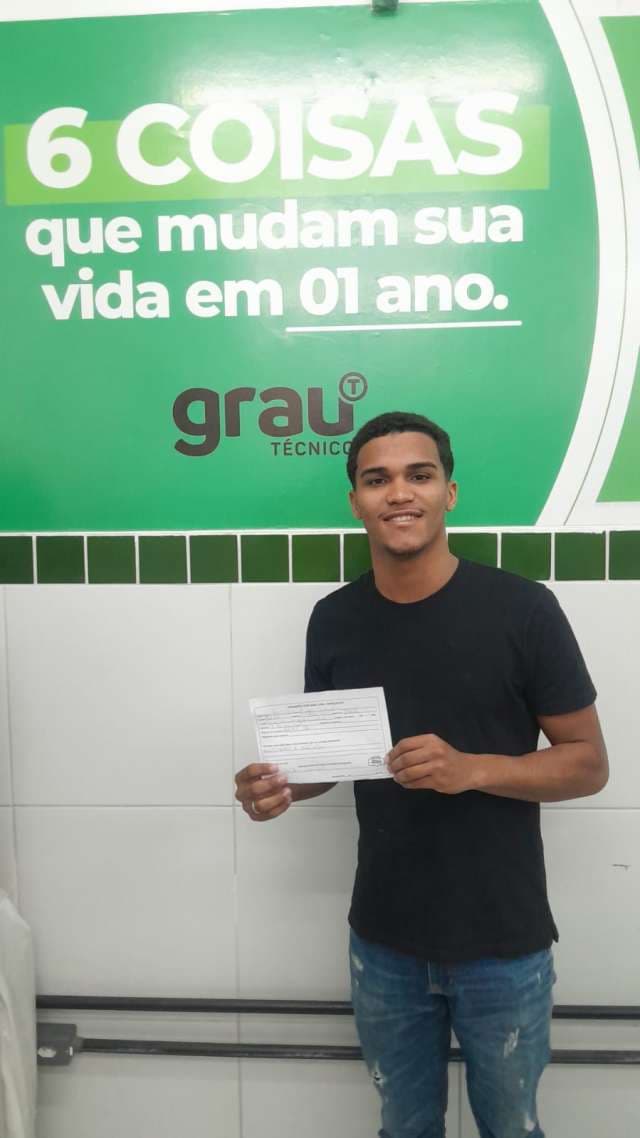 Grau
