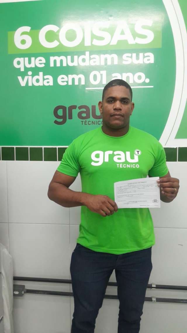 Grau
