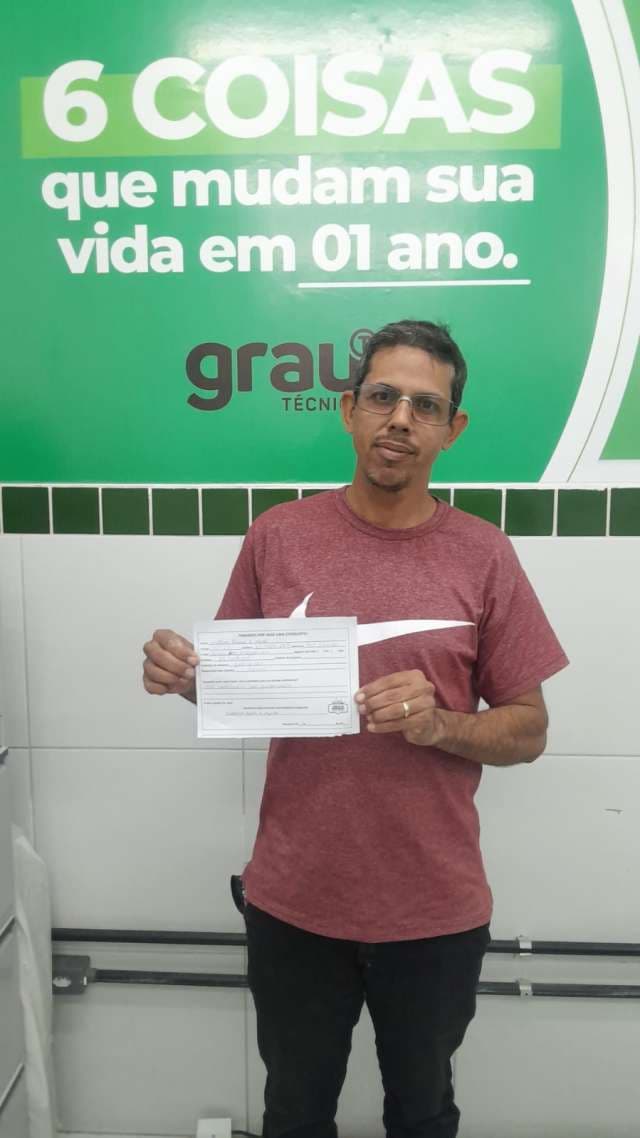 Grau