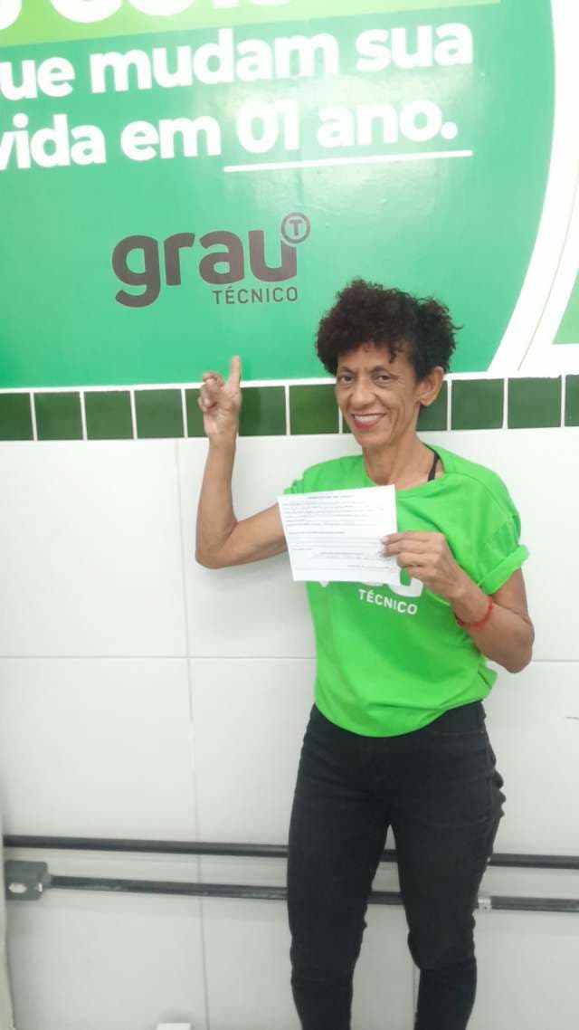 Grau